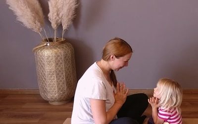 YOGA Kinder mit Marion